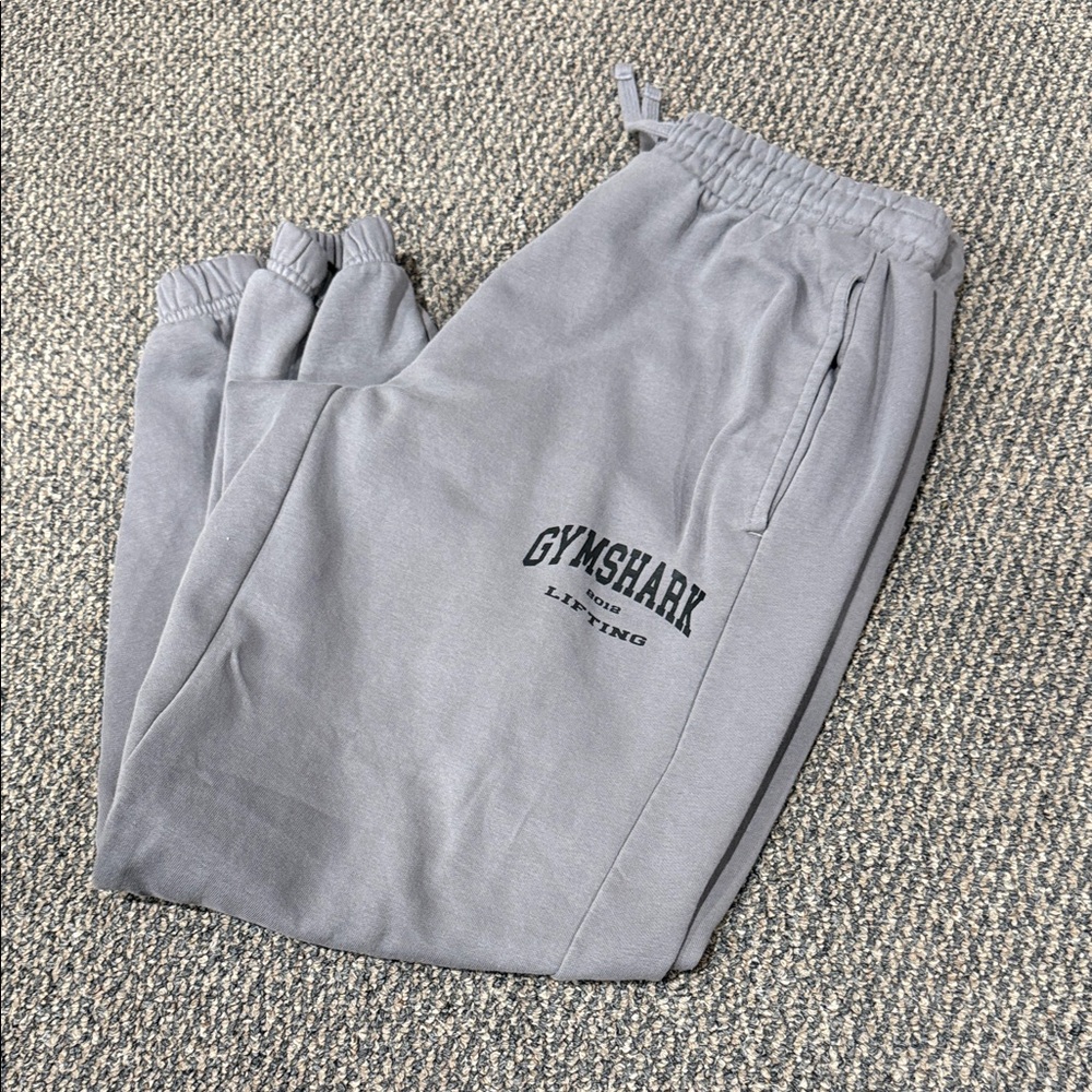 Gymshark Men's Light Gray Joggers